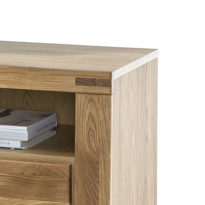 Szafka RTV dębowa drewniana Como, z metalowymi czarnymi nogami, w kolorze dąb naturalny, idealna pod telewizor do salonu loft, szerokość 138 cm.