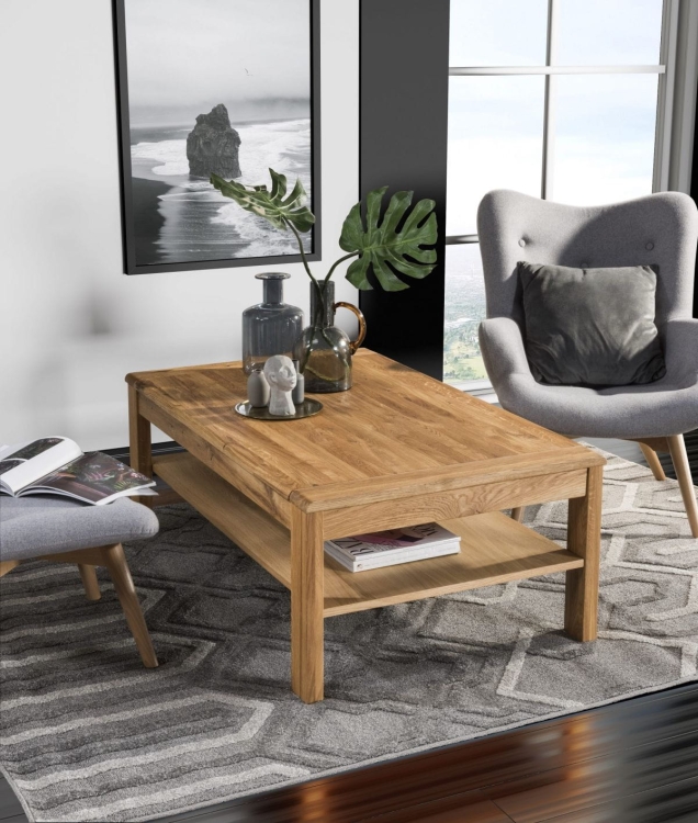 ława kawowa z kolekcji dębowych mebli Altea