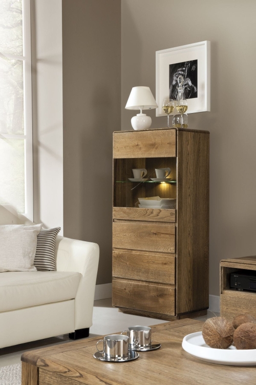 dębowa mała witryna z kolekcji Altea w nowoczesnej wersji