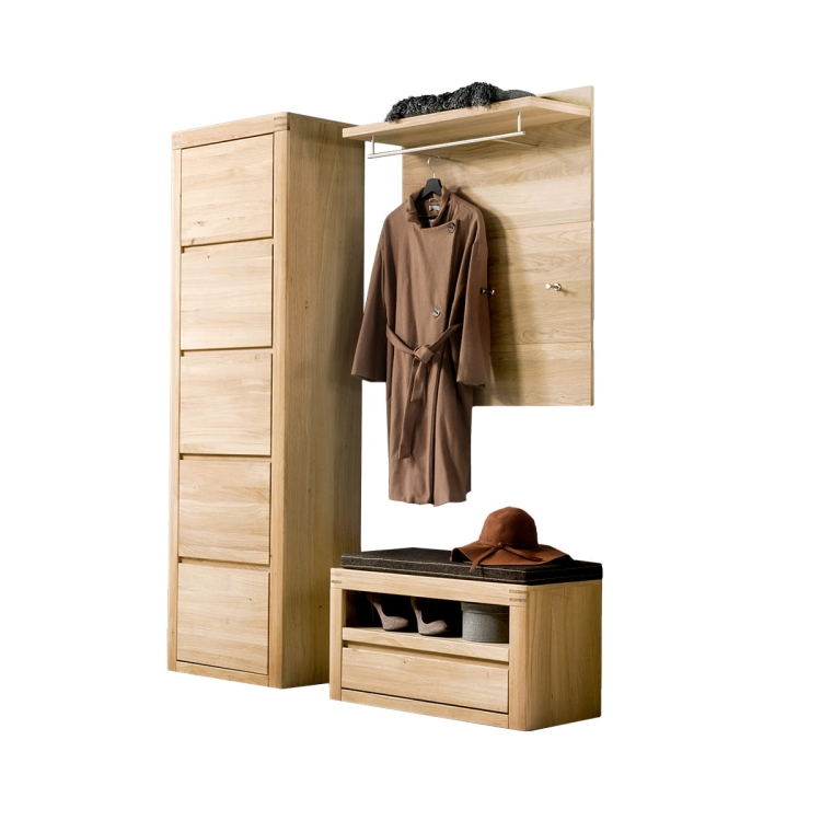 Zestaw mebli dębowych do przedpokoju w jasnym wybarwieniu.jpg