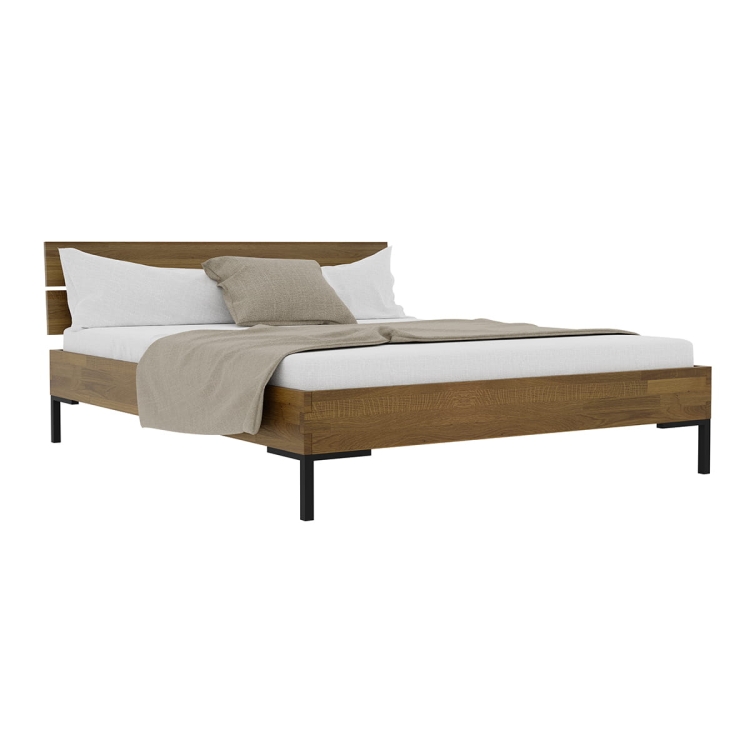 Łóżko dębowe drewniane YOKO Style 160x200, wykończenie orzechowe, podzielony zagłówek i czarne metalowe nóżki w stylu loft