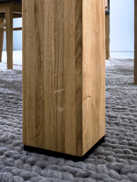 masywne dębowe nogi do stołu z kolekcji Forest.jpg