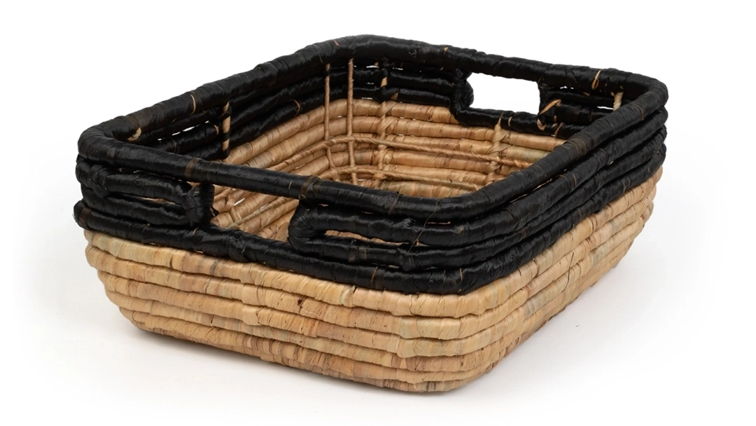 Pojemny organizer domowy w stylu loft, duży brązowo-czarny kosz pleciony z trawy morskiej. Rozmiar L